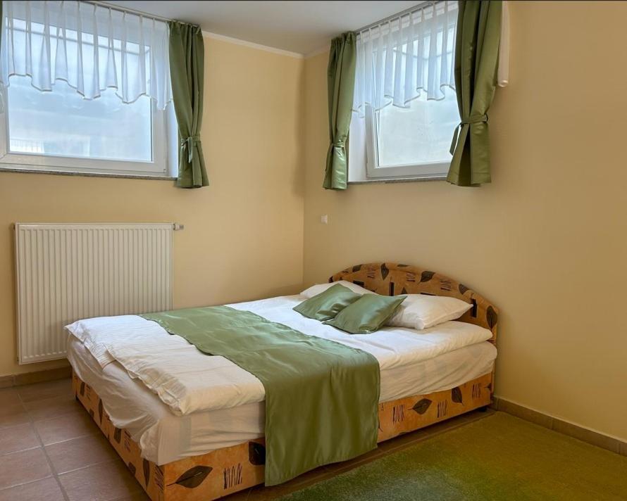 Sos Apartments Radovljica Eksteriør billede